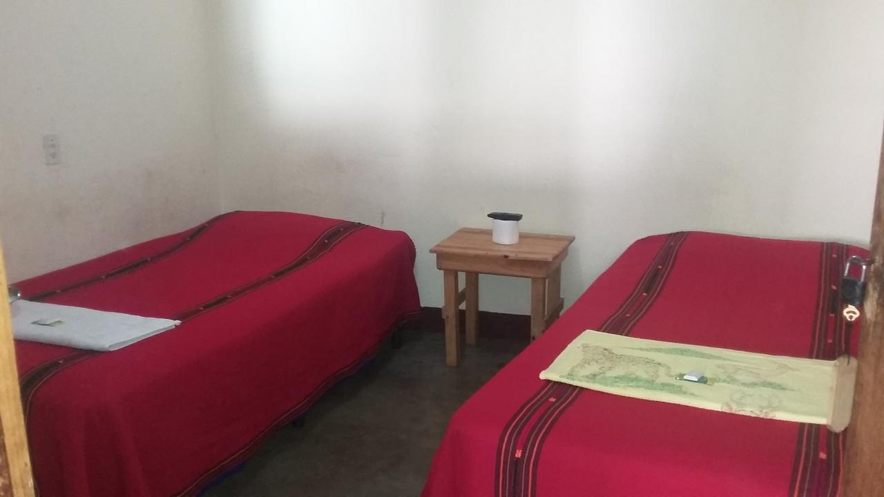 Hospedaje Eli Panajachel Ngoại thất bức ảnh
